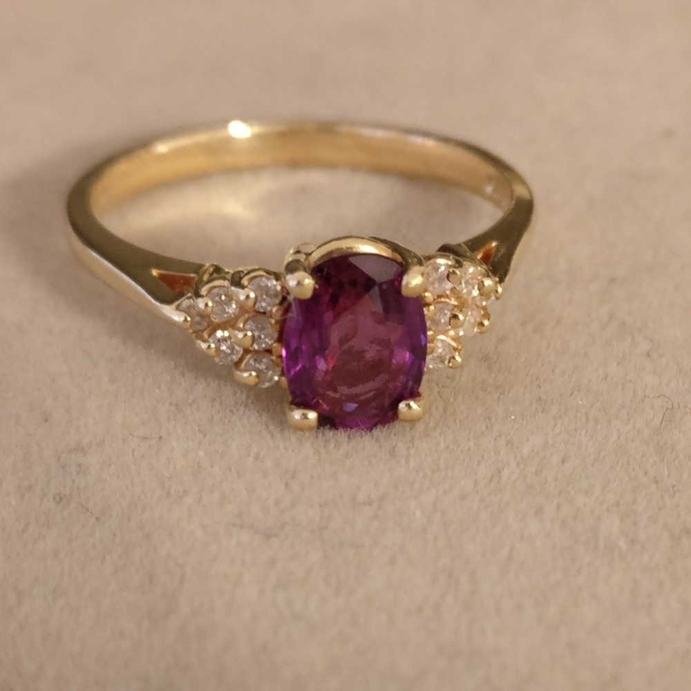Sapphire and Diamond Ring in 14K Yellow Gold